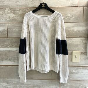 360 Sweater cream and navy colorblock crewneck sweater